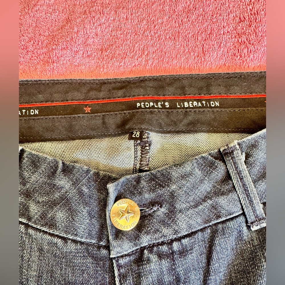 Women's Black Flare Jeans - Picture 3 of 3